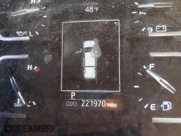 2018 Toyota Tundra SR с VIN 5TFUW5F16JX756387, выставлен на аукционе IAAI как лот 41304190 с пробегом 221 970 миль миль и . История ставок и продаж доступна на DreamBid. Изображение 15.