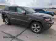 2016 Jeep Grand Cherokee Overland z VIN 1C4RJFCG6GC490047, wystawiony jako Copart lot #54076295 z przebiegiem 57 084 mil mil oraz Szkoda całkowita • Salvage title. Historia ofert i sprzedaży dostępna na DreamBid. Obrazek 4.