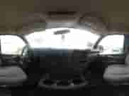 2011 Chevrolet Express Passenger 1LT z VIN 1GAZG1FG5B1106432, wystawiony jako IAAI lot #42356831 z przebiegiem 216 679 mil mil oraz . Historia ofert i sprzedaży dostępna na DreamBid. Obrazek 18.