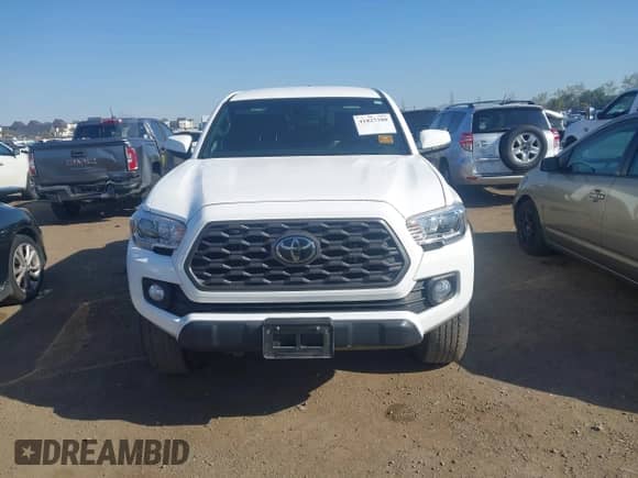 2021 Toyota Tacoma SR5 with VIN 5TFAZ5CN3MX111802, listed as a IAAI auction lot 41825288 with 45,166 mi miles and . Bid and sale history available at DreamBid. Image 13.