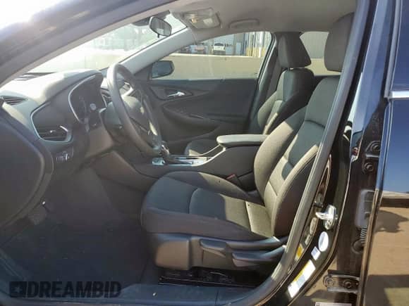 2024 Chevrolet Malibu LS с VIN 1G1ZB5ST1RF218411, выставлен на аукционе Copart как лот 69457935 с пробегом 11 608 миль миль и Чистый • Clean title. История ставок и продаж доступна на DreamBid. Изображение 7.