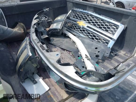 2014 Chevrolet Silverado 1500 LT with VIN 3GCPCREC1EG549576, listed as a IAAI auction lot 43027036 with 238,155 mi miles and . Bid and sale history available at DreamBid. Image 12.