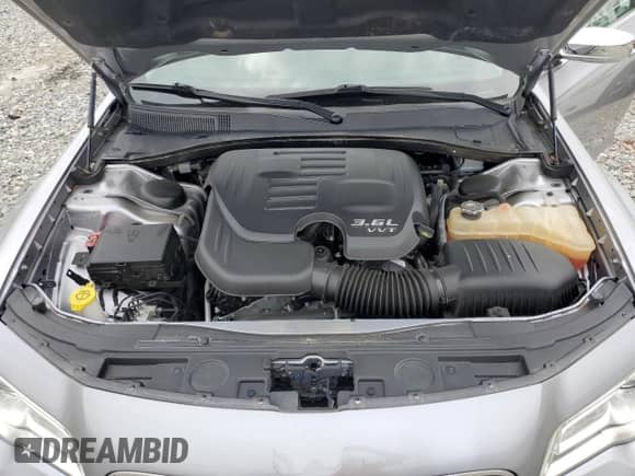 2018 Chrysler 300 Limited с VIN 2C3CCAEG7JH194155, выставлен на аукционе Copart как лот 46932554 с пробегом 48 504 миль миль и Списание • Salvage title. История ставок и продаж доступна на DreamBid. Изображение 11.