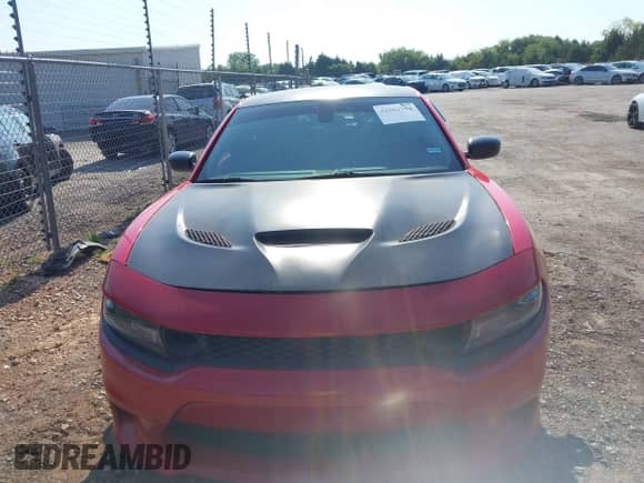 2020 Dodge Charger SXT z VIN 2C3CDXBG3LH102062, wystawiony jako IAAI lot #42881758 z przebiegiem 101 984 mil mil oraz . Historia ofert i sprzedaży dostępna na DreamBid. Obrazek 12.