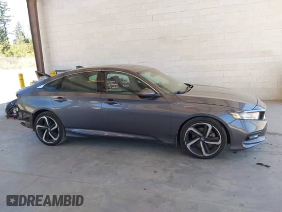 2019 Honda Accord Sport with VIN 1HGCV2F35KA033649, listed as a IAAI auction lot 42841184 with 82,215 mi miles and . Bid and sale history available at DreamBid. Image 14.