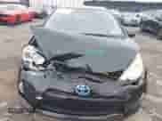 2013 Toyota Prius One z VIN JTDKDTB3XD1545063, wystawiony jako IAAI lot #43039727 z przebiegiem Nie podano mil oraz . Historia ofert i sprzedaży dostępna na DreamBid. Obrazek 6.