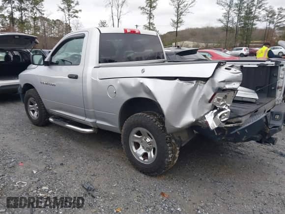 2012 Ram 1500 ST с VIN 3C6JD6AP9CG272920, выставлен на аукционе IAAI как лот 41251604 с пробегом 150 248 миль миль и . История ставок и продаж доступна на DreamBid. Изображение 3.