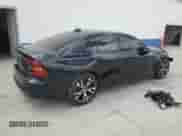 2024 Volvo S60 Plus Dark Theme с VIN 7JRL12FL3RG317705, выставлен на аукционе Copart как лот 57038095 с пробегом 16 784 миль миль и Списание • Salvage title. История ставок и продаж доступна на DreamBid. Изображение 3.