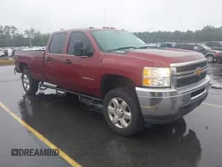 2014 Chevrolet Silverado 2500HD Work Truck z VIN 1GC1KVC85EF176284, wystawiony jako IAAI lot #43307391 z przebiegiem 160 145 mil mil oraz . Historia ofert i sprzedaży dostępna na DreamBid. Obrazek 1.