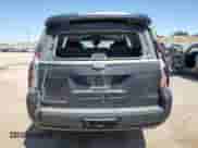 2015 Cadillac Escalade Premium z VIN 1GYS4NKJ9FR741004, wystawiony jako Copart lot #69648675 z przebiegiem 118 925 mil mil oraz Szkoda całkowita • Salvage title. Historia ofert i sprzedaży dostępna na DreamBid. Obrazek 6.