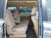 2008 Hyundai Entourage GLS с VIN KNDMC233386051964, выставлен на аукционе IAAI как лот 42459752 с пробегом 288 906 миль миль и . История ставок и продаж доступна на DreamBid. Изображение 8.