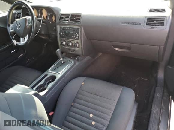 2012 Dodge Challenger R/T with VIN 2C3CDYBT0CH275489, listed as a Copart auction lot 67852624 with 100,406 mi miles and Non repairable. Bid and sale history available at DreamBid. Image 8.
