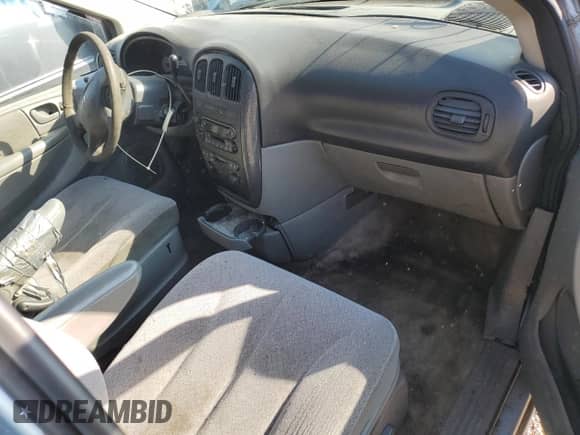 2006 Dodge Caravan SXT with VIN 1D4GP45RX6B738669, listed as a Copart auction lot 60541445 with 235,170 mi miles and Salvage title. Bid and sale history available at DreamBid. Image 8.