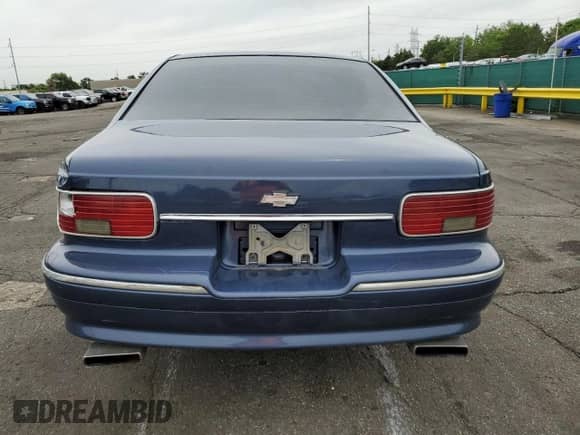 1996 Chevrolet Caprice 1SA Special Value с VIN 1G1BL52W3TR113223, выставлен на аукционе Copart как лот 58950375 с пробегом Не указан миль и Списание • Salvage title. История ставок и продаж доступна на DreamBid. Изображение 6.