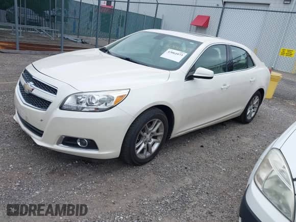 2013 Chevrolet Malibu Eco с VIN 1G11F5SR9DF131922, выставлен на аукционе IAAI как лот 43061073 с пробегом 94 841 миль миль и . История ставок и продаж доступна на DreamBid. Изображение 2.