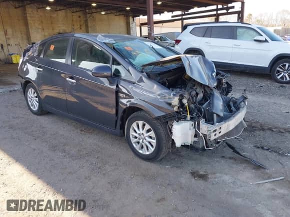 2012 Toyota Prius Advanced with VIN JTDKN3DP8C3026819, listed as a IAAI auction lot 41742743 with 178,000 mi miles and . Bid and sale history available at DreamBid. Image 1.