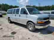 2014 Chevrolet Express Passenger LT с VIN 1GAZG1FGXE1178392, выставлен на аукционе Copart как лот 66180625 с пробегом 58 043 миль миль и Списание • Salvage title. История ставок и продаж доступна на DreamBid. Изображение 4.