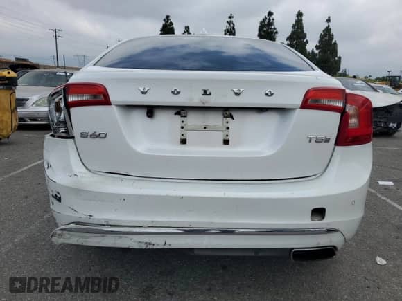 2017 Volvo S60 Inscription с VIN LYV402HK1HB134100, выставлен на аукционе Copart как лот 65956695 с пробегом 96 718 миль миль и Списание • Salvage title. История ставок и продаж доступна на DreamBid. Изображение 6.