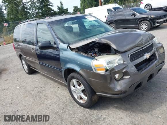 2005 Chevrolet Uplander LS z VIN 1GNDV23L75D268653, wystawiony jako IAAI lot #43019907 z przebiegiem Nie podano mil oraz . Historia ofert i sprzedaży dostępna na DreamBid. Obrazek 1.
