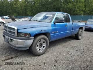 2000 Dodge 2500 with VIN 3B7KC2360YG146577, listed as a Copart auction lot 57868995 with 360,637 mi miles and Clean title. Bid and sale history available at DreamBid. Image 1.