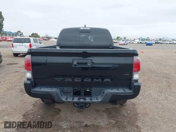 2020 Toyota Tacoma SR5 z VIN 3TMBZ5DN8LM023920, wystawiony jako IAAI lot #42015118 z przebiegiem 46 137 mil mil oraz . Historia ofert i sprzedaży dostępna na DreamBid. Obrazek 17.