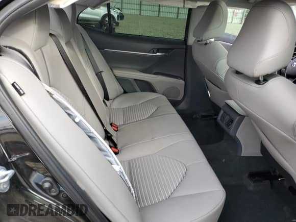 2023 Toyota Camry SE z VIN 4T1S11AK9PU739426, wystawiony jako Copart lot #84836955 z przebiegiem 29 258 mil mil oraz Szkoda całkowita • Salvage title. Historia ofert i sprzedaży dostępna na DreamBid. Obrazek 10.