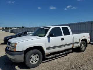 2004 Chevrolet Silverado 1500 LS z VIN 1GCEK19T24E377604, wystawiony jako Copart lot #71550685 z przebiegiem 252 187 mil mil oraz Czysty tytuł • Clean title. Historia ofert i sprzedaży dostępna na DreamBid. Obrazek 1.