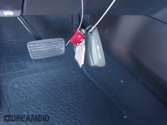 2022 GMC Sierra 1500 AT4 с VIN 3GTUUEET1NG595031, выставлен на аукционе IAAI как лот 41257548 с пробегом Не указан миль и . История ставок и продаж доступна на DreamBid. Изображение 11.