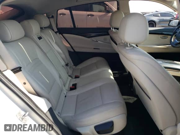 2015 BMW 5 Series 535i Gran Turismo с VIN WBA5M2C50FD872030, выставлен на аукционе Copart как лот 75757894 с пробегом 115 707 миль миль и Списание • Salvage title. История ставок и продаж доступна на DreamBid. Изображение 10.