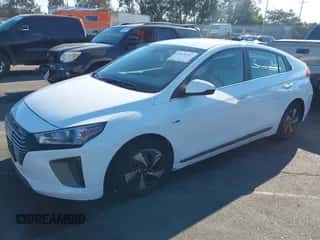 2019 Hyundai Ioniq SEL с VIN KMHC75LC9KU132970, выставлен на аукционе IAAI как лот 43229587 с пробегом 48 679 миль миль и . История ставок и продаж доступна на DreamBid. Изображение 2.