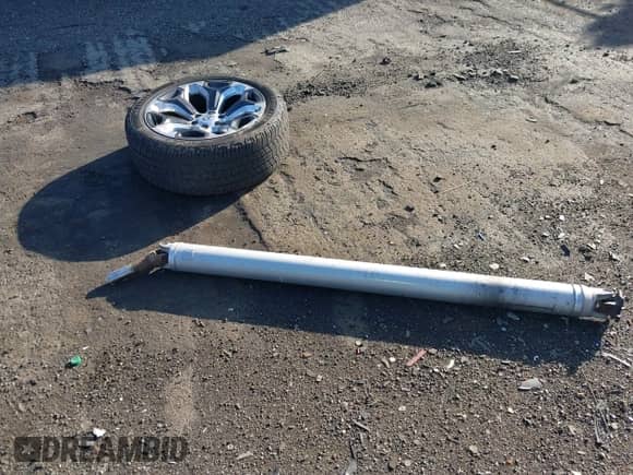 2019 Ram 1500 Limited z VIN 1C6SRFHT7KN693081, wystawiony jako IAAI lot #41922037 z przebiegiem 87 967 mil mil oraz . Historia ofert i sprzedaży dostępna na DreamBid. Obrazek 12.