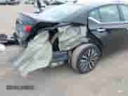 2024 Nissan Altima SV with VIN 1N4BL4DV9RN307086, listed as a IAAI auction lot 42840683 with 24,598 mi miles and . Bid and sale history available at DreamBid. Image 6.