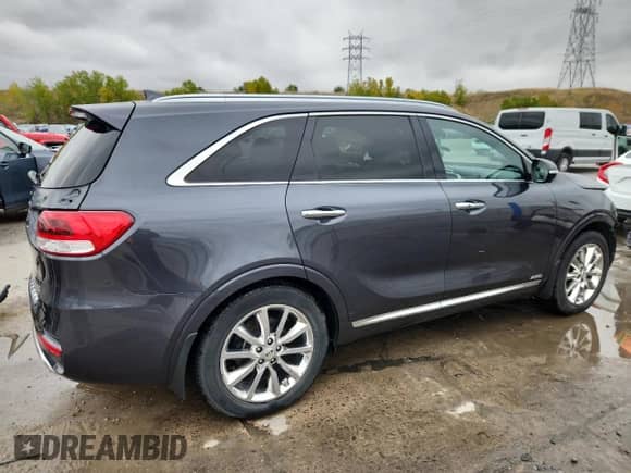 2016 Kia Sorento SX с VIN 5XYPKDA53GG088931, выставлен на аукционе Copart как лот 85495865 с пробегом 76 335 миль миль и Списание • Salvage title. История ставок и продаж доступна на DreamBid. Изображение 3.