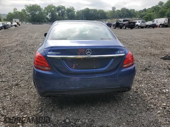 2018 Mercedes-Benz C 43 AMG с VIN 55SWF6EB7JU269622, выставлен на аукционе Copart как лот 64450075 с пробегом 87 850 миль миль и Списание • Salvage title. История ставок и продаж доступна на DreamBid. Изображение 6.