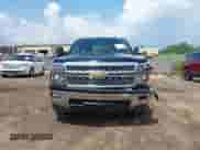 2015 Chevrolet Silverado 1500 LT с VIN 1GCVKREC1FZ191584, выставлен на аукционе IAAI как лот 42748746 с пробегом 156 923 миль миль и . История ставок и продаж доступна на DreamBid. Изображение 12.