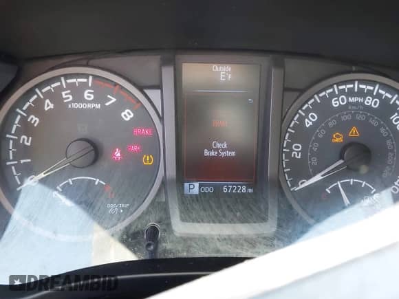 2017 Toyota Tacoma SR5 with VIN 3TMAZ5CN1HM037971, listed as a IAAI auction lot 42658632 with 67,228 mi miles and . Bid and sale history available at DreamBid. Image 7.
