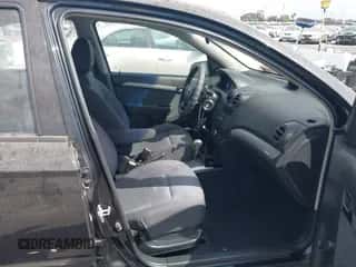 2009 Chevrolet Aveo 1LT с VIN KL1TD56E29B340003, выставлен на аукционе IAAI как лот 43196045 с пробегом Не указан миль и . История ставок и продаж доступна на DreamBid. Изображение 5.