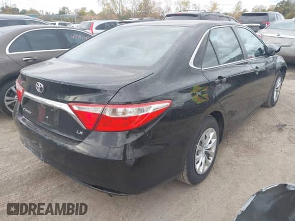 2016 Toyota Camry LE с VIN 4T4BF1FK1GR580112, выставлен на аукционе IAAI как лот 43442480 с пробегом 132 170 миль миль и . История ставок и продаж доступна на DreamBid. Изображение 4.