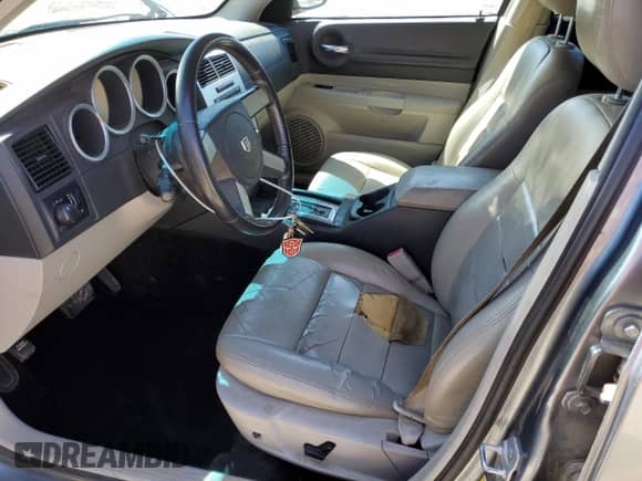 2007 Dodge Magnum with VIN 2D4FV47V17H793547, listed as a Copart auction lot 51994425 with 149,026 mi miles and Non repairable. Bid and sale history available at DreamBid. Image 7.