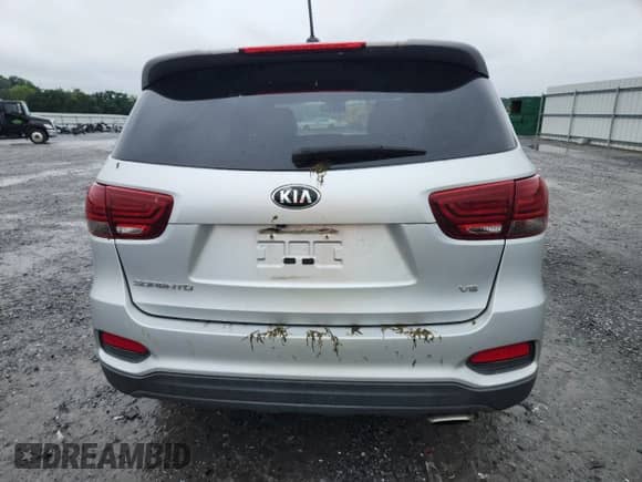 2019 Kia Sorento S с VIN 5XYPGDA58KG488008, выставлен на аукционе Copart как лот 67983785 с пробегом 53 867 миль миль и Списание • Salvage title. История ставок и продаж доступна на DreamBid. Изображение 6.