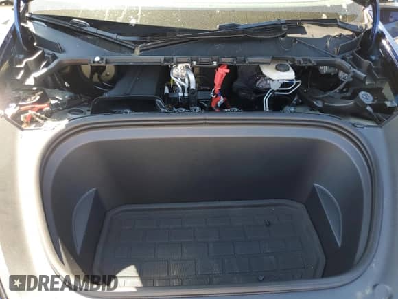 2022 Tesla Model Y Long Range с VIN 7SAYGAEE2NF558307, выставлен на аукционе Copart как лот 66450195 с пробегом 5 226 миль миль и Списание • Salvage title. История ставок и продаж доступна на DreamBid. Изображение 12.