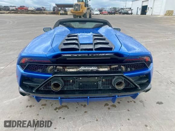 2023 Lamborghini Huracan с VIN ZHWUT4ZF7PLA22359, выставлен на аукционе Copart как лот 49253305 с пробегом 10 072 миль миль и Списание • Salvage title. История ставок и продаж доступна на DreamBid. Изображение 6.