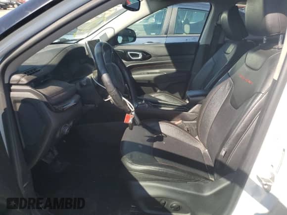 2022 Jeep Compass Trailhawk с VIN 3C4NJDDB7NT159016, выставлен на аукционе Copart как лот 71460525 с пробегом 58 049 миль миль и На запчасти • Non repairable. История ставок и продаж доступна на DreamBid. Изображение 7.