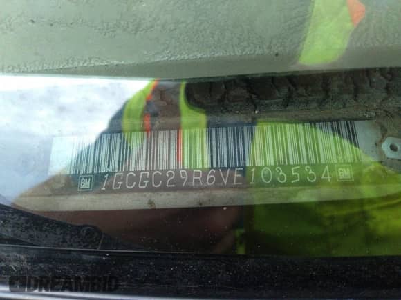 1997 Chevrolet Silverado 2500 с VIN 1GCGC29R6VE103534, выставлен на аукционе IAAI как лот 41366037 с пробегом Не указан миль и . История ставок и продаж доступна на DreamBid. Изображение 9.