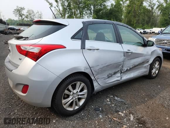 2014 Hyundai Elantra z VIN KMHD35LH1EU200243, wystawiony jako Copart lot #67480235 z przebiegiem 109 796 mil mil oraz Szkoda całkowita • Salvage title. Historia ofert i sprzedaży dostępna na DreamBid. Obrazek 3.
