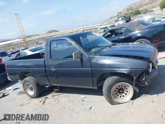 1994 Nissan Frontier with VIN 1N6SD11S2RC332033, listed as a IAAI auction lot 42105869 with 244,800 mi miles and . Bid and sale history available at DreamBid. Image 14.