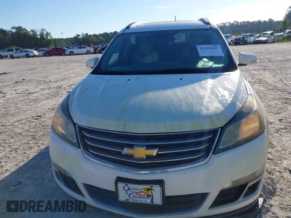 2015 Chevrolet Traverse LT с VIN 1GNKRHKD9FJ109998, выставлен на аукционе IAAI как лот 43202442 с пробегом Не указан миль и . История ставок и продаж доступна на DreamBid. Изображение 6.