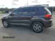 2016 Volkswagen Tiguan S с VIN WVGAV7AXXGW608816, выставлен на аукционе Copart как лот 87254115 с пробегом 97 033 миль миль и Списание • Salvage title. История ставок и продаж доступна на DreamBid. Изображение 2.