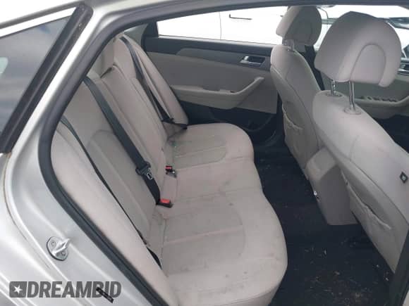 2017 Hyundai Sonata SE с VIN 5NPE24AF5HH452129, выставлен на аукционе IAAI как лот 42684480 с пробегом 139 986 миль миль и . История ставок и продаж доступна на DreamBid. Изображение 8.