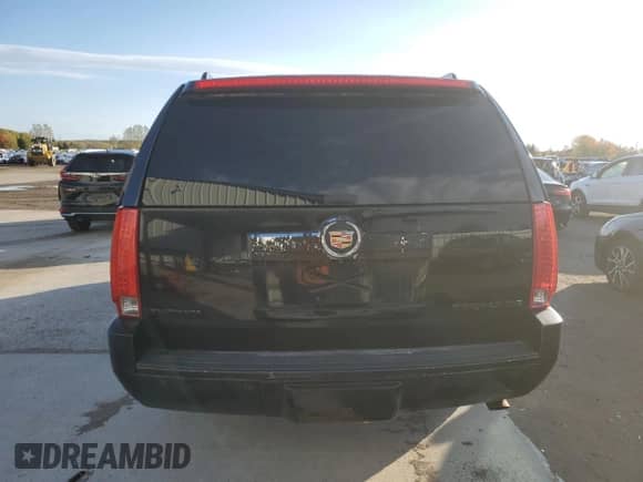 2013 Cadillac Escalade ESV Platinum Edition с VIN 1GYS4KEF8DR148950, выставлен на аукционе Copart как лот 87246435 с пробегом 212 710 миль миль и Чистый • Clean title. История ставок и продаж доступна на DreamBid. Изображение 6.